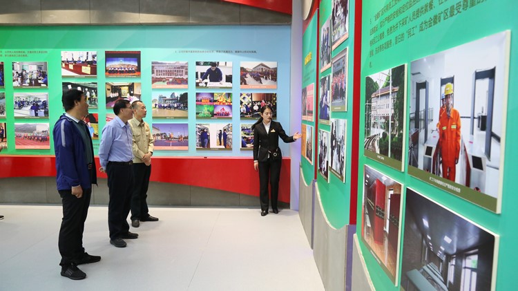 全國政協(xié)常委，省政協(xié)副主席尚勛武調研金徽股份時強調要加強科技創(chuàng)新與人才培養(yǎng)